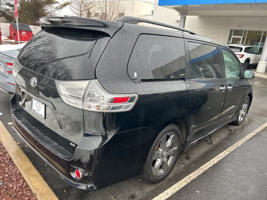 2014 Toyota Sienna SE