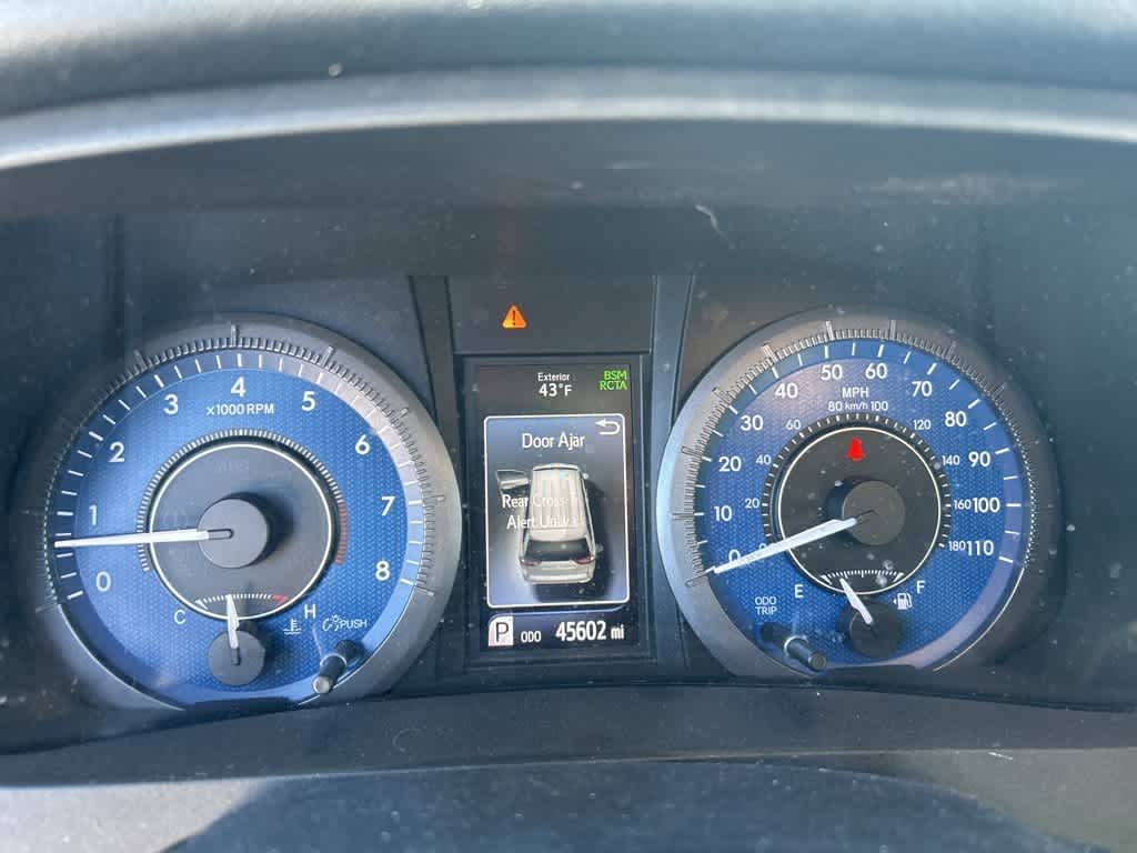 2020 Toyota Sienna XLE