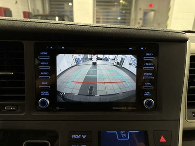 2020 Toyota Sienna XLE
