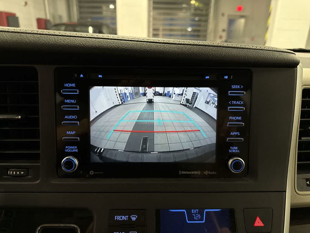 2020 Toyota Sienna XLE