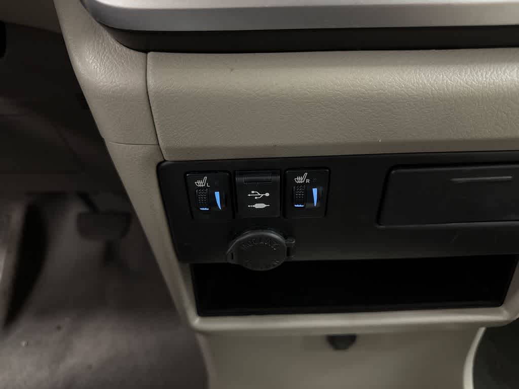 2020 Toyota Sienna XLE