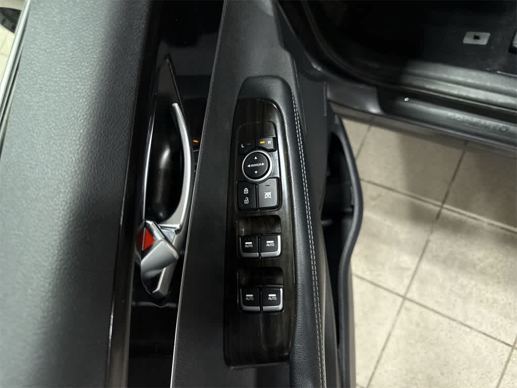 2019 Kia Sorento EX V6