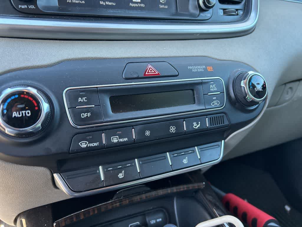 2019 Kia Sorento EX V6