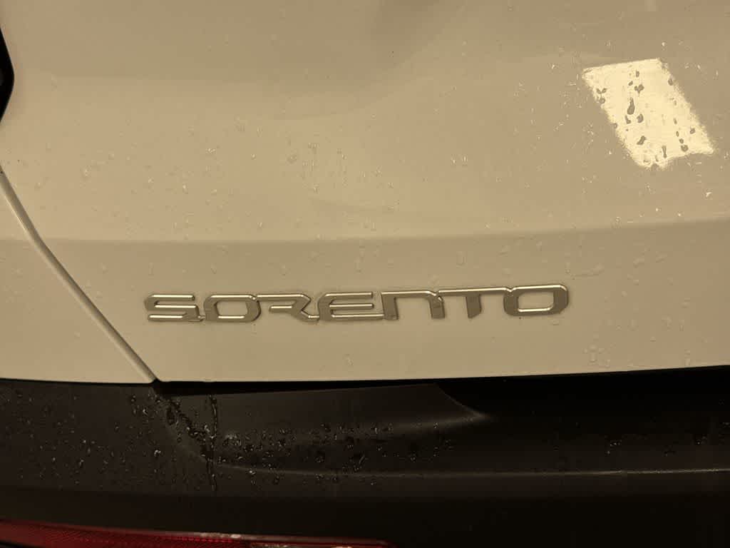2023 Kia Sorento LX