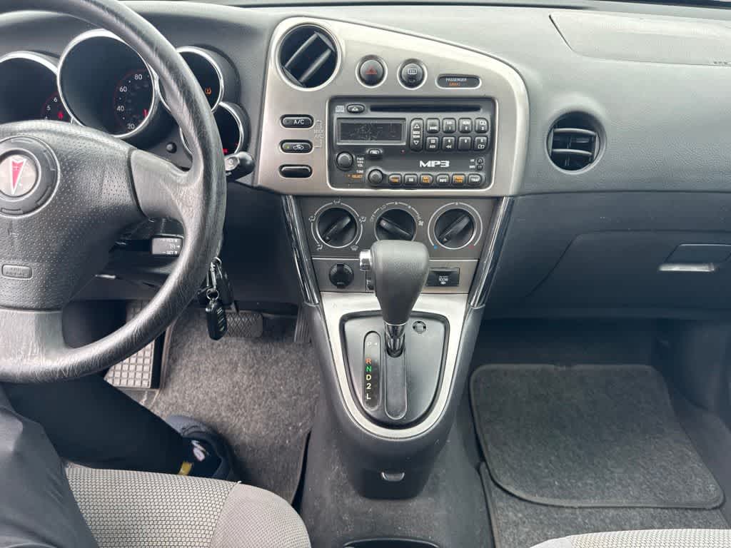 2008 Pontiac Vibe 4dr HB
