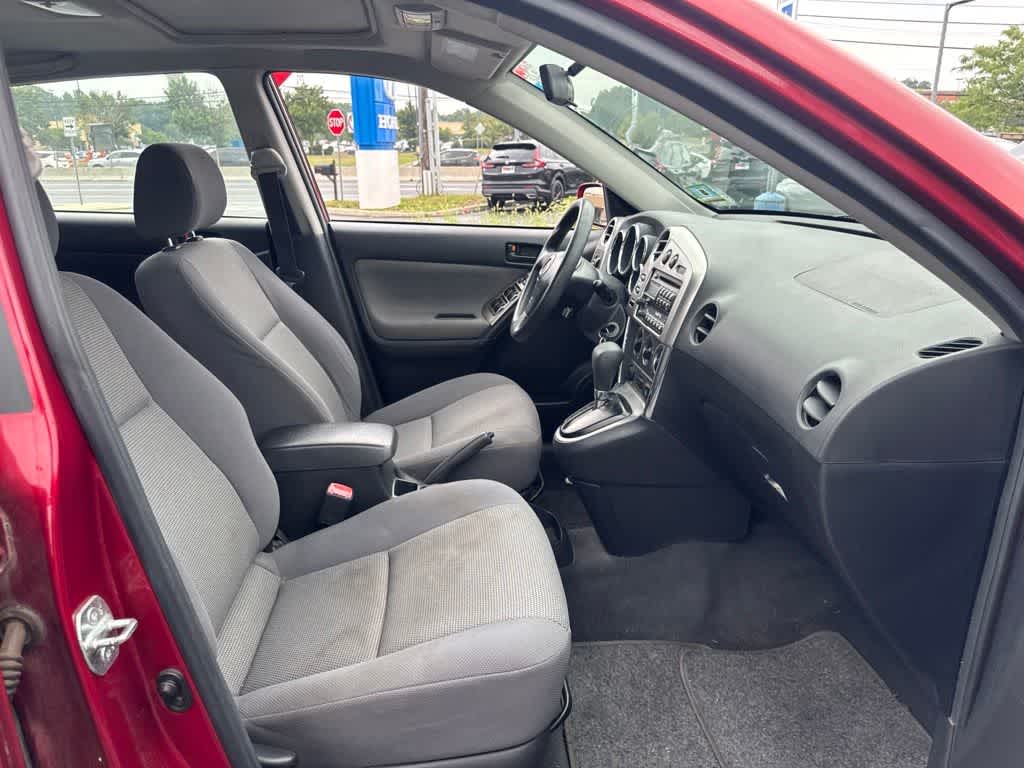 2008 Pontiac Vibe 4dr HB