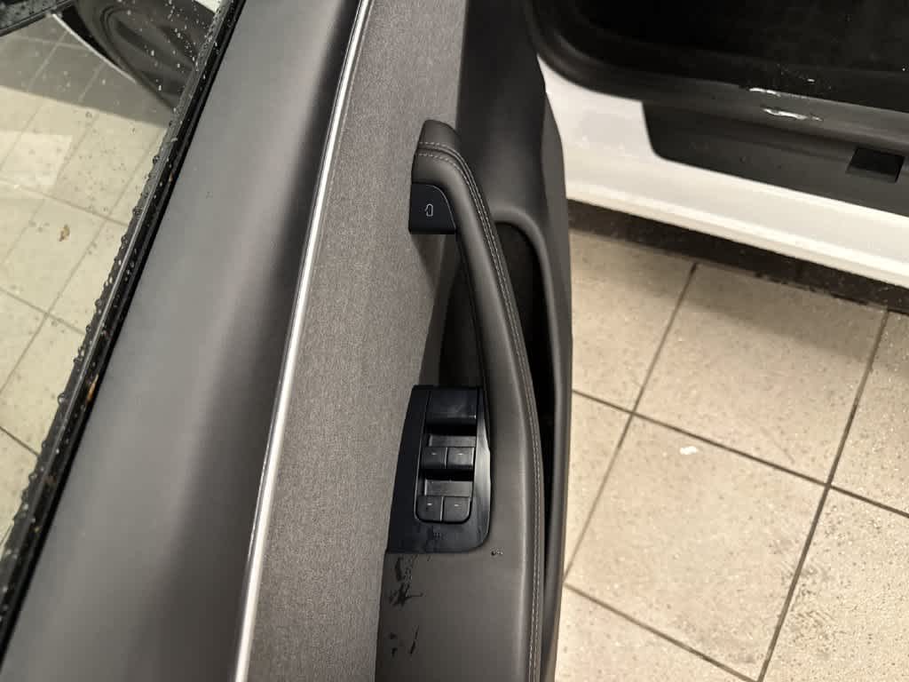 2024 Tesla Model 3 RWD