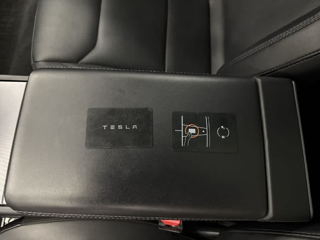 2024 Tesla Model 3 RWD