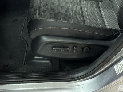 2023 Honda CR-V Hybrid Base