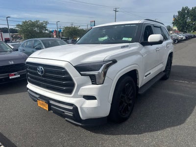 2024 Toyota Sequoia SR5