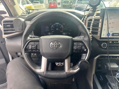 2024 Toyota Sequoia SR5