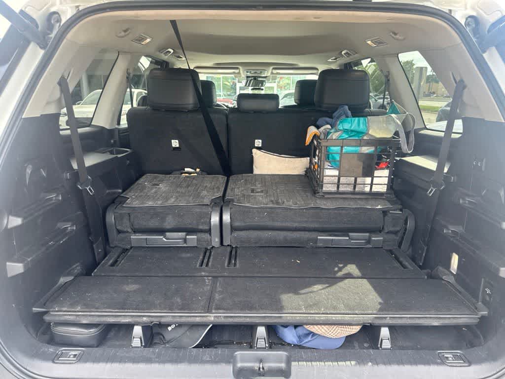 2024 Toyota Sequoia SR5