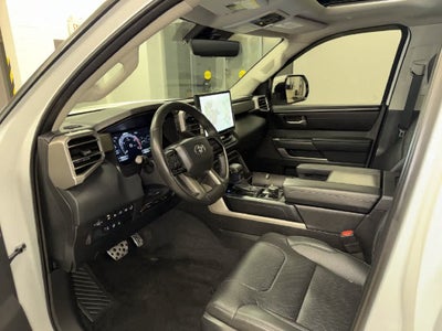 2024 Toyota Sequoia SR5