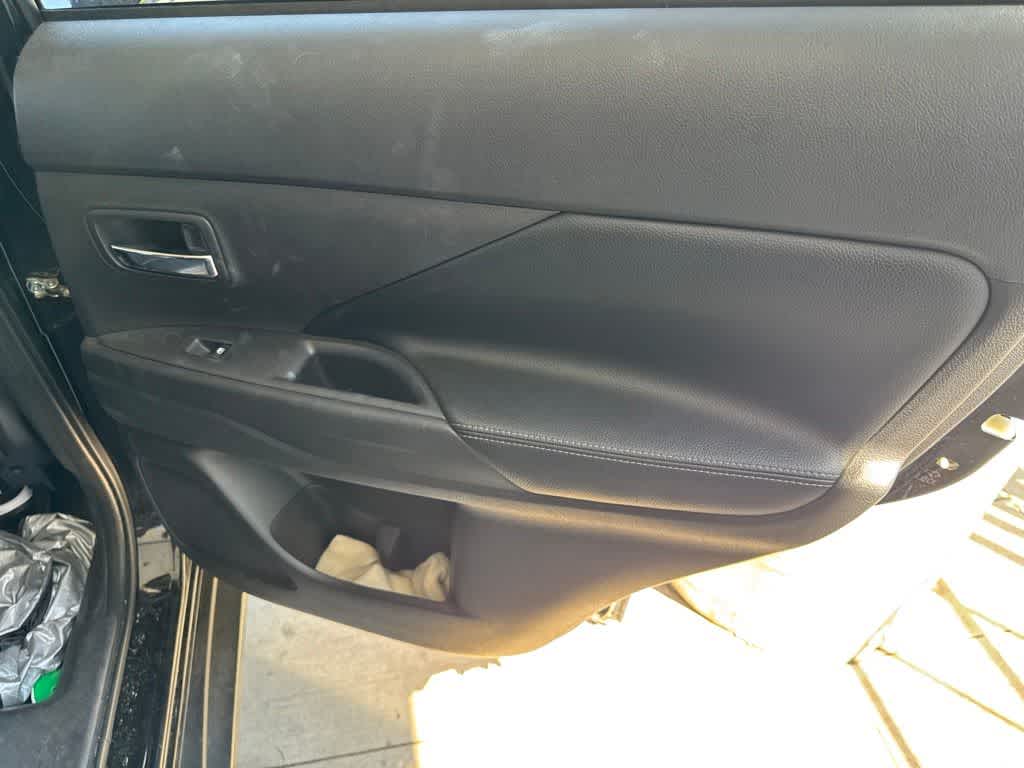 2016 Mitsubishi Outlander SEL