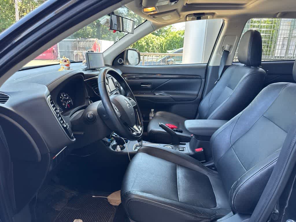 2016 Mitsubishi Outlander SEL
