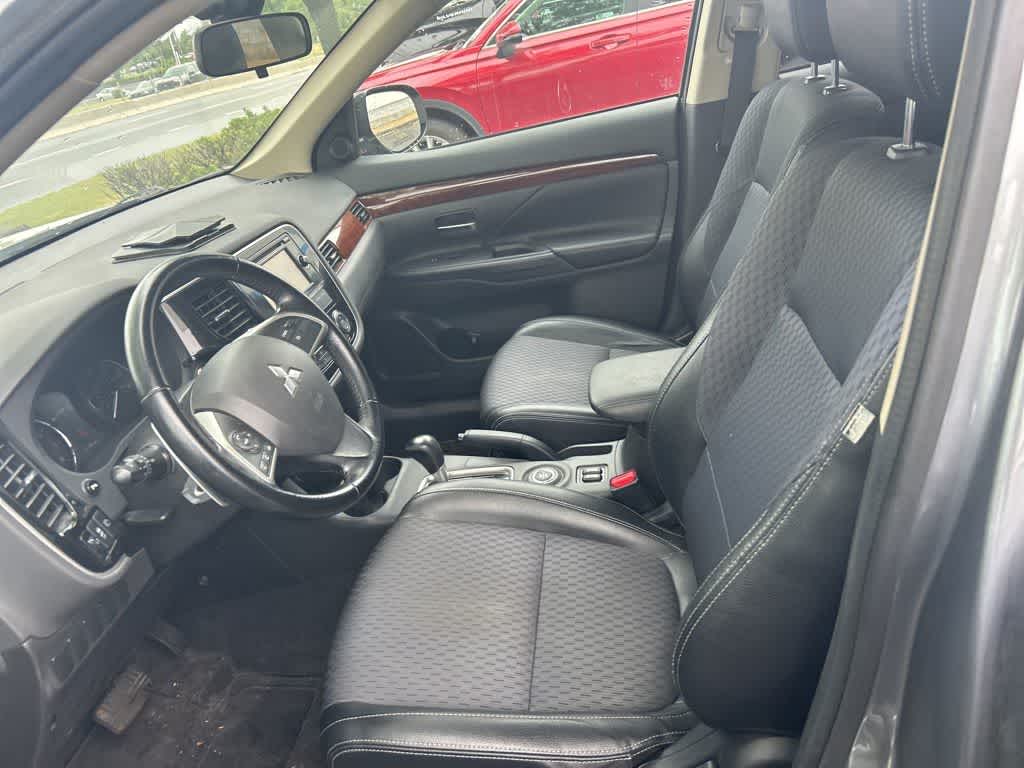 2015 Mitsubishi Outlander GT