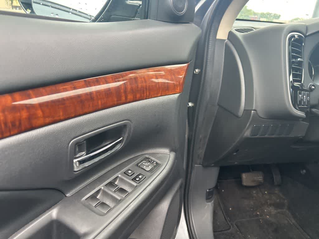 2015 Mitsubishi Outlander GT