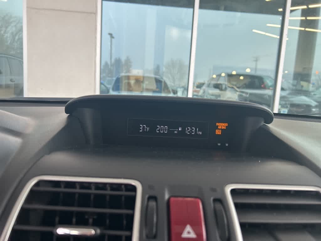 2016 Subaru Impreza 2.0i