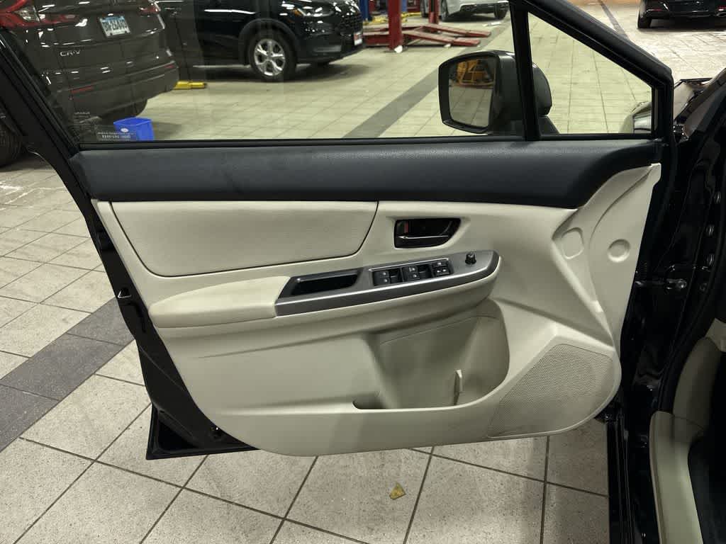 2016 Subaru Impreza 2.0i