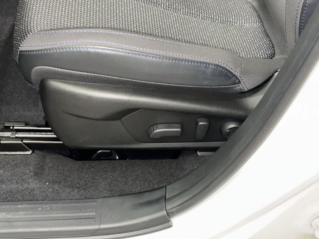 2025 Subaru Forester Premium Hybrid