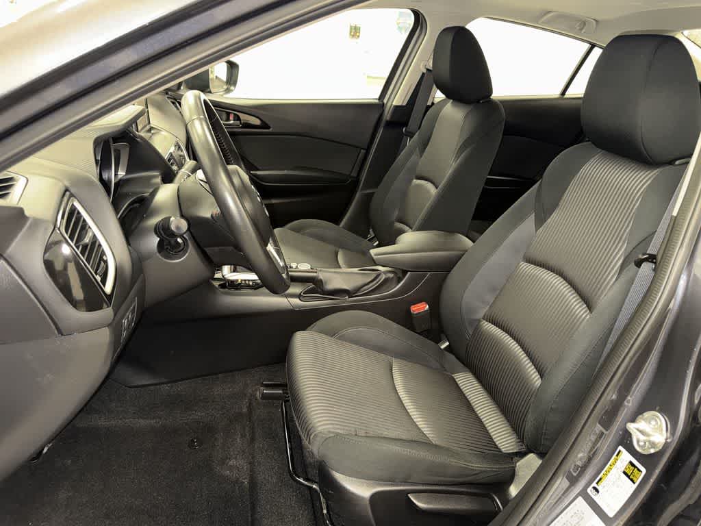 2016 Mazda Mazda3 i Touring