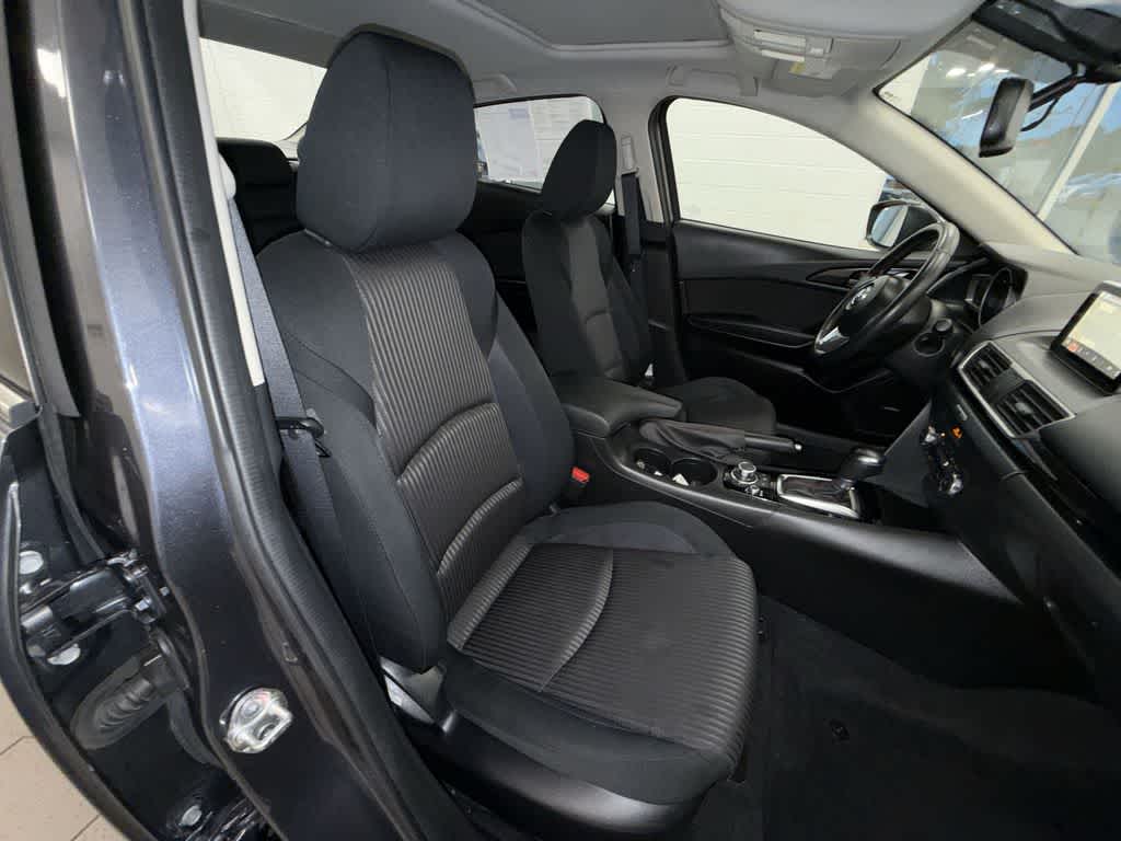 2016 Mazda Mazda3 i Touring