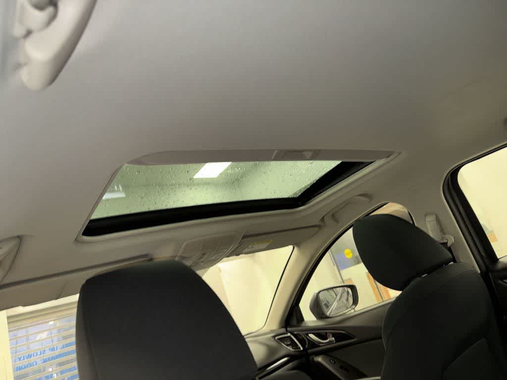 2016 Mazda Mazda3 i Touring
