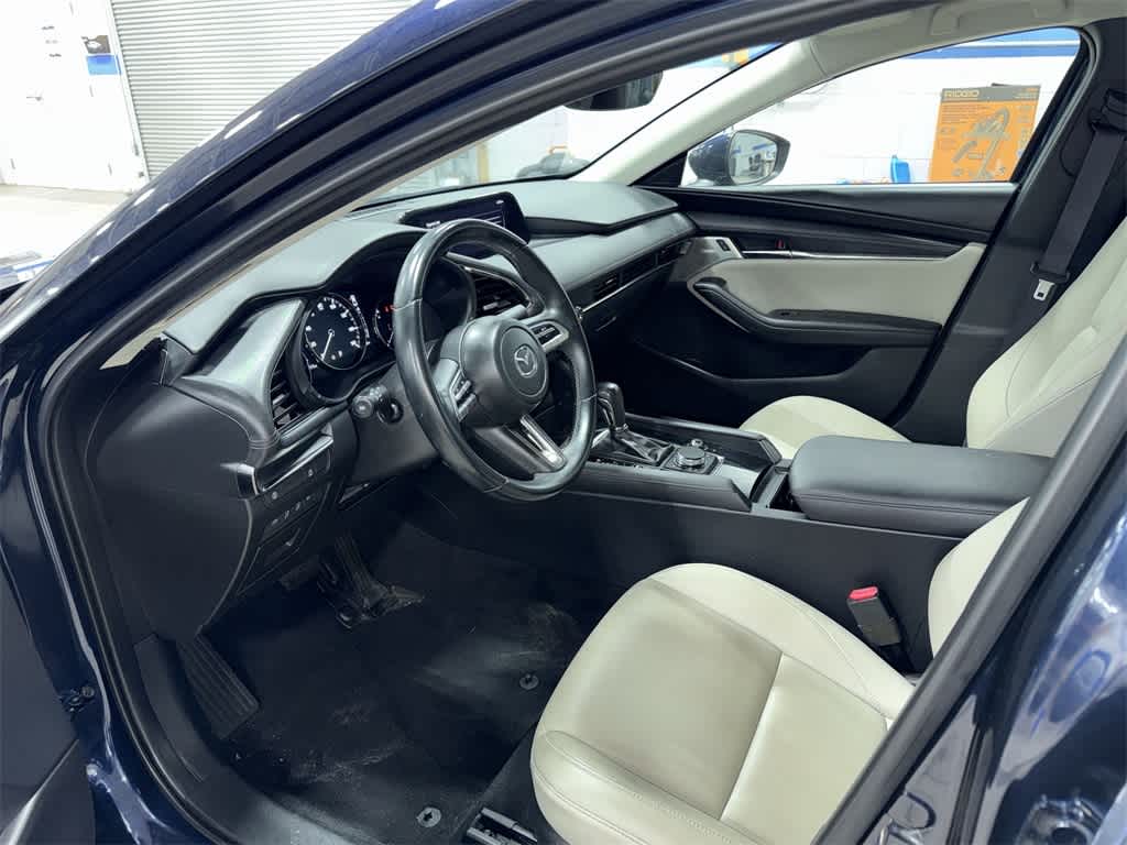 2019 Mazda MAZDA3 w/Preferred Pkg