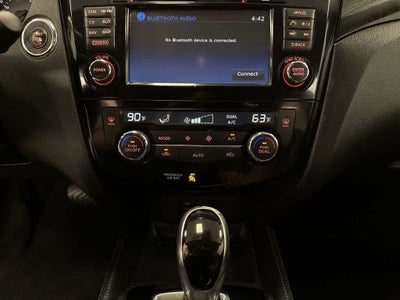 2017 Nissan Rogue Sport SL