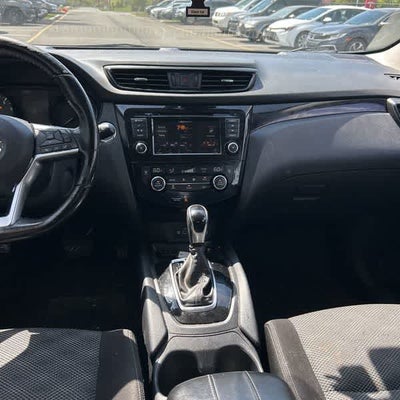 2020 Nissan Rogue Sport SV