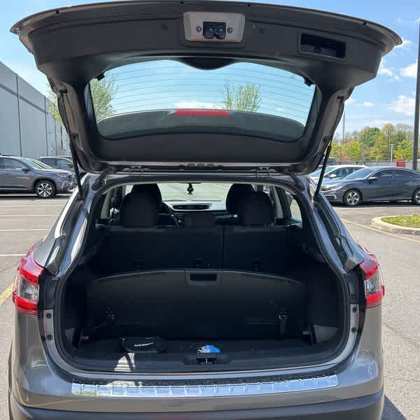 2020 Nissan Rogue Sport SV