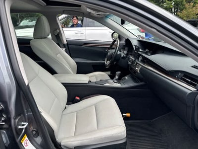 2016 Lexus ES 350 4dr Sdn