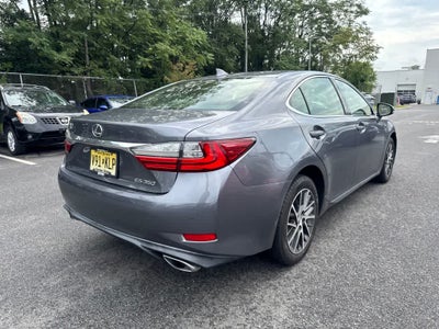 2016 Lexus ES 350 4dr Sdn