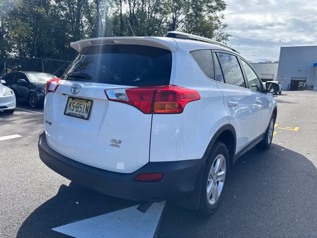 2013 Toyota RAV4 XLE