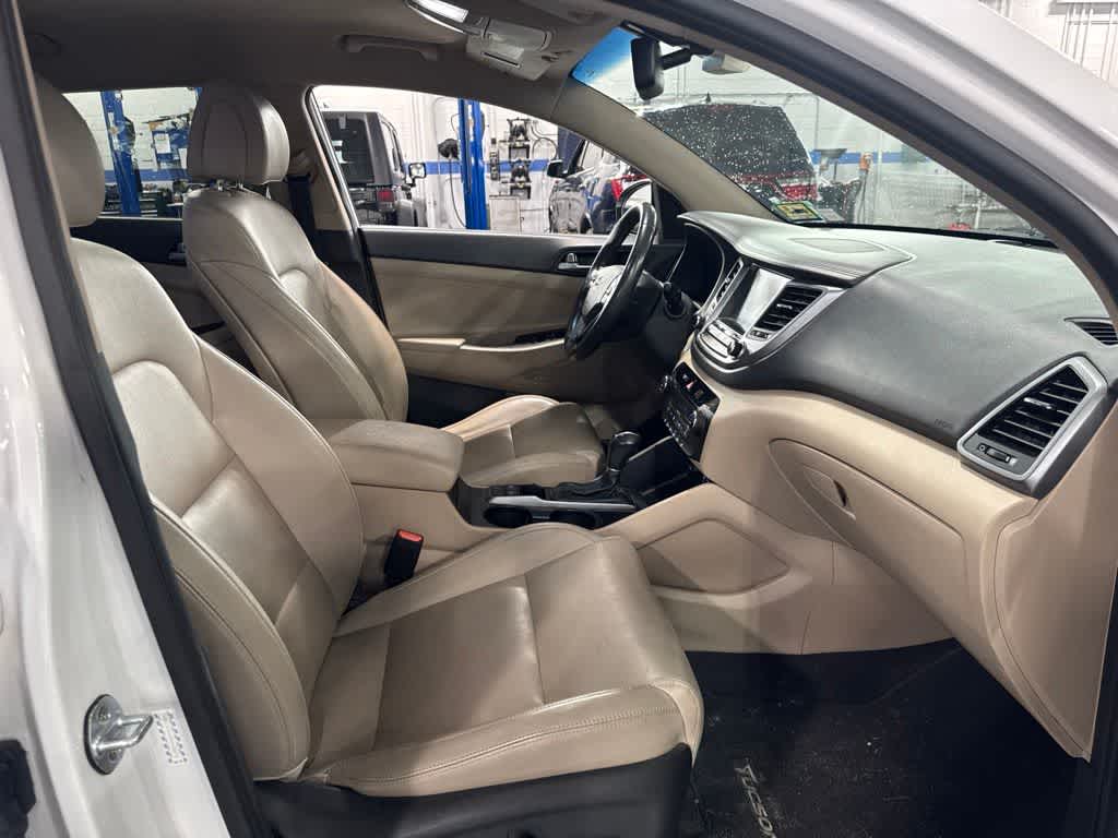 2017 Hyundai Tucson SE Plus