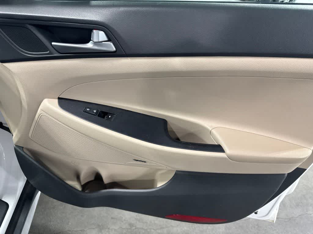 2017 Hyundai Tucson SE Plus