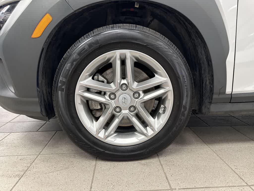 2023 Hyundai Kona SE