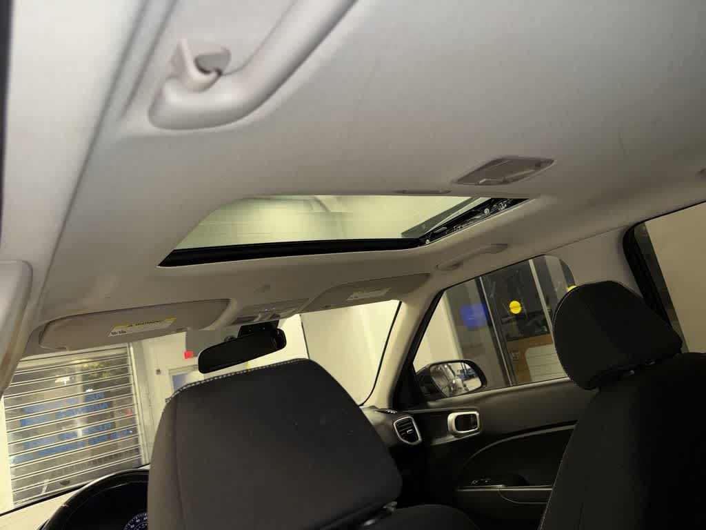 2021 Hyundai Venue SEL