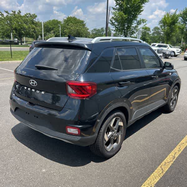2021 Hyundai Venue SEL