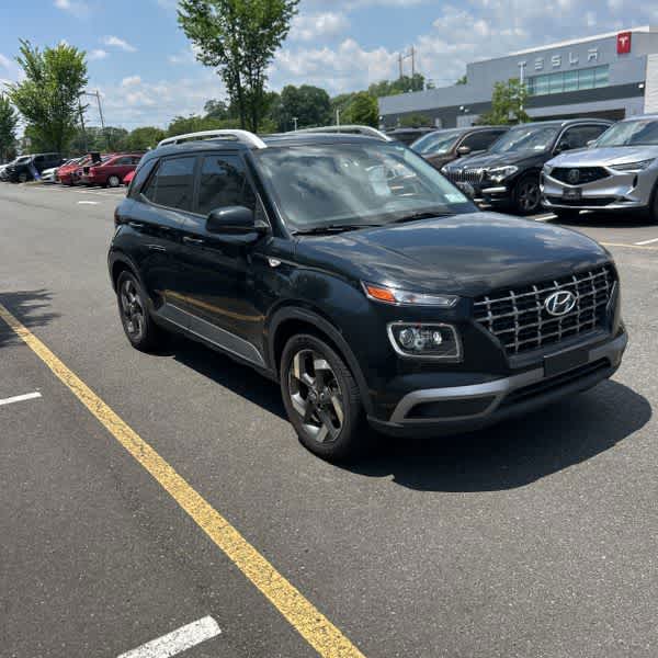 2021 Hyundai Venue SEL