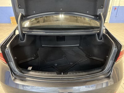 2018 Kia Cadenza Technology