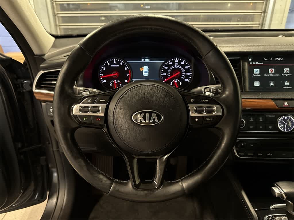 2018 Kia Cadenza Technology