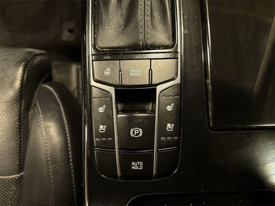 2018 Kia Cadenza Technology