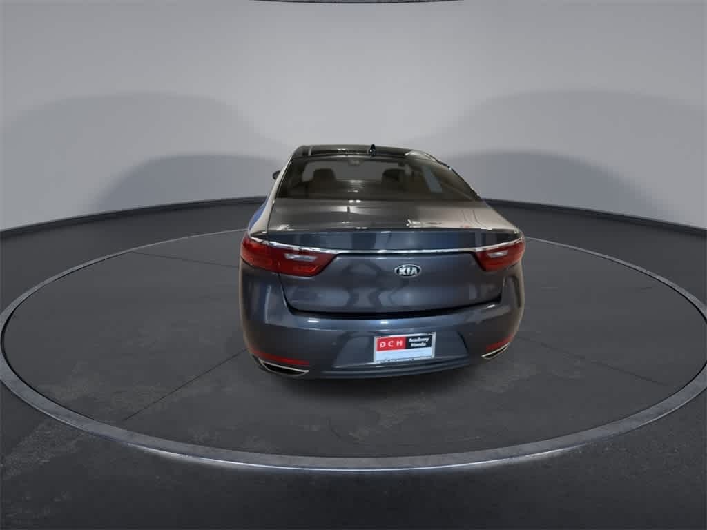 2018 Kia Cadenza Technology