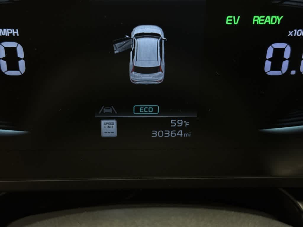 2023 Kia Niro LX