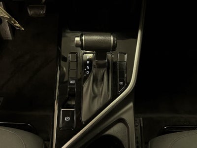 2023 Kia Niro LX