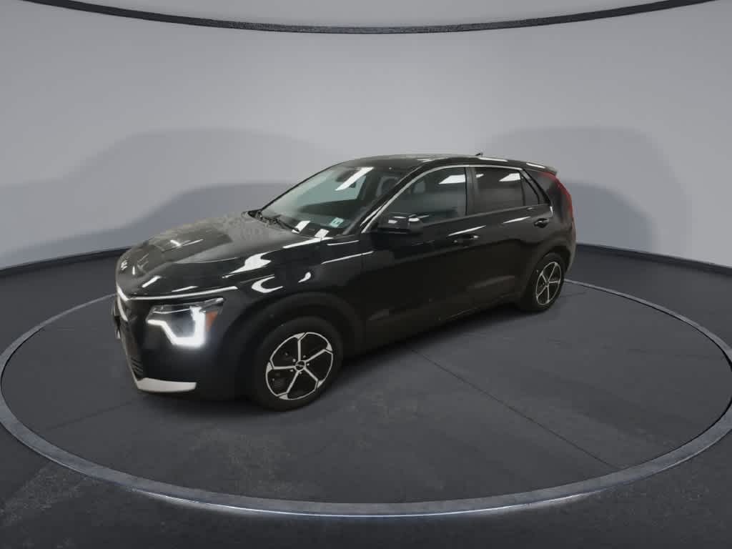 2023 Kia Niro LX