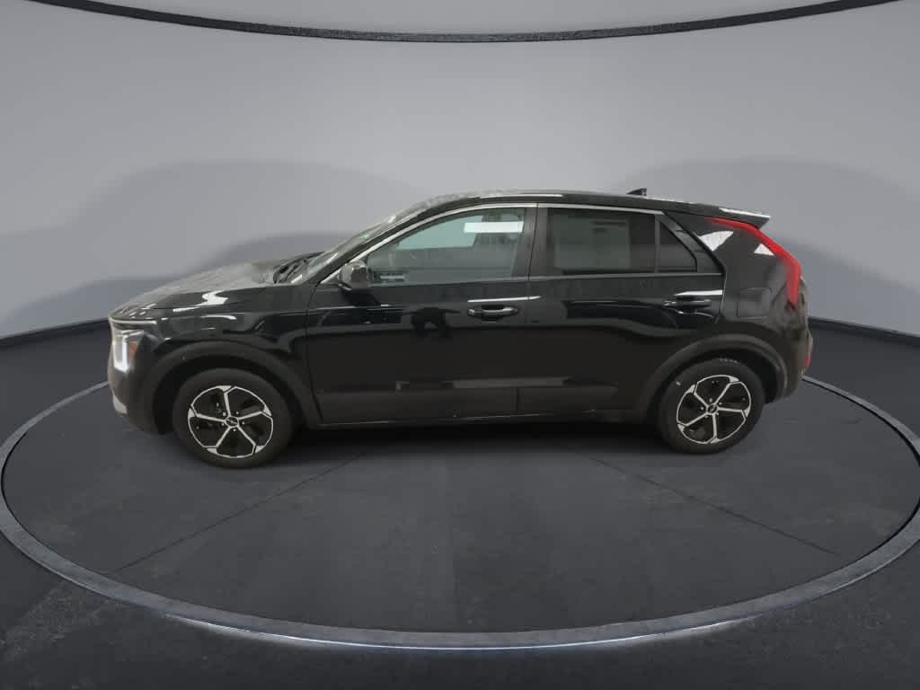 2023 Kia Niro LX