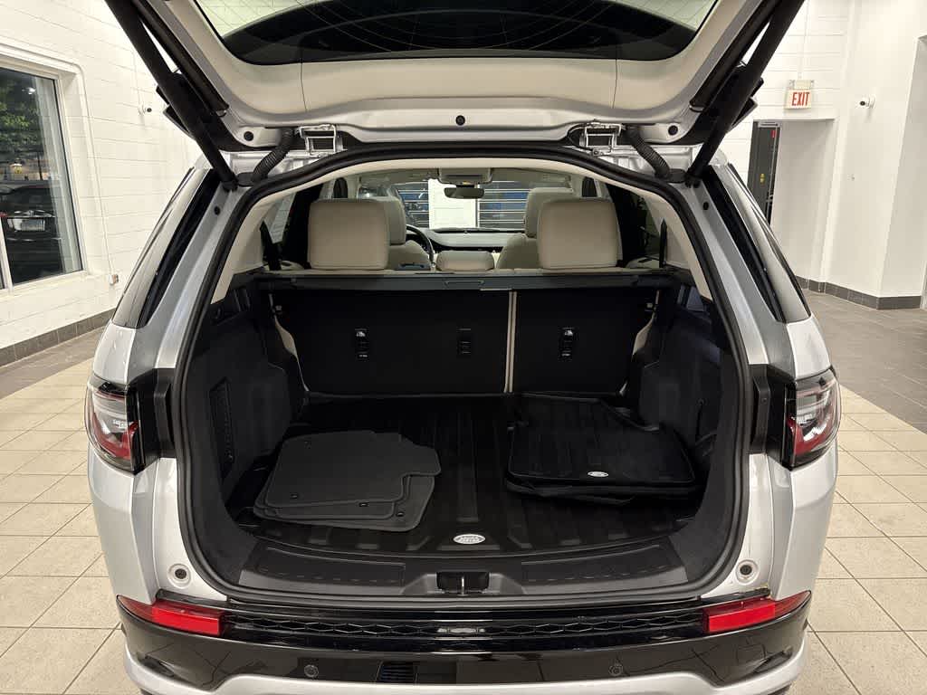 2025 Land Rover Discovery Sport S
