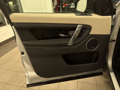 2025 Land Rover Discovery Sport S